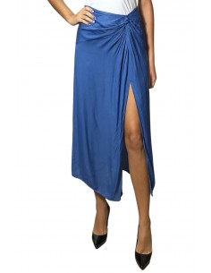 Falda azul satinada con nudo