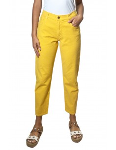 Pantalón texturizado amarillo