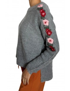 Sweater gris bordado floral